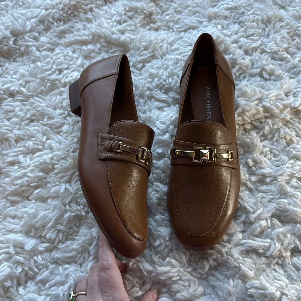 Marc‎ Fisher Leather Loafers